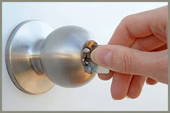 Near South Side IL Locksmith Store Near South Side, IL 312-283-3389